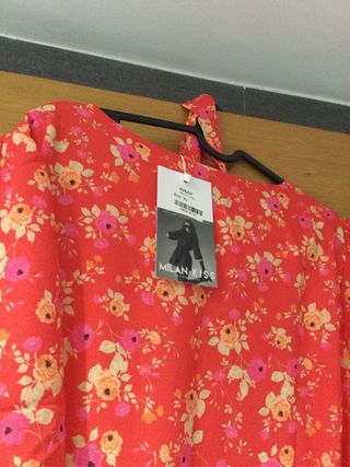 Vestido MILAN KISS floral XL sin estrenar vaporoso