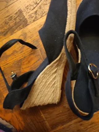 Sandalias Anna Field Negras