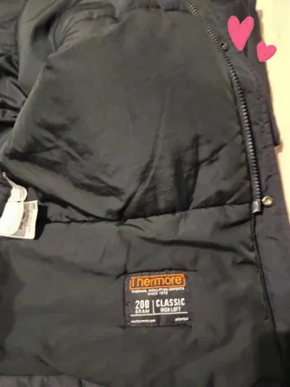 Abrigo Levi's Negro con Capucha