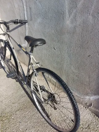 Bicicleta Decathlon Carretera Gris