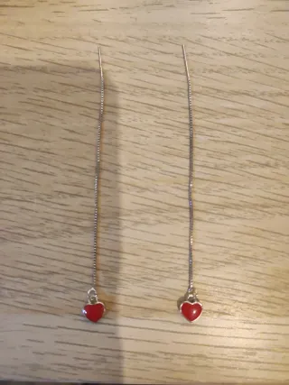 Pendientes cadena corazón rojo y plata