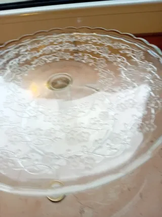 Alzatina porta torta in vetro decorata