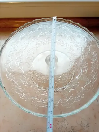 Alzatina porta torta in vetro decorata