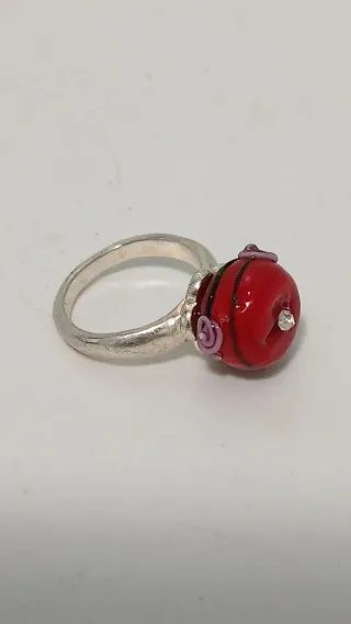 Anillo antiguo cristal rojo