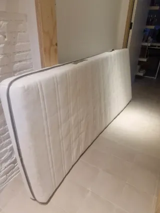 Cama divan extensible IKEA Hemnes 200x80 + 2 colch