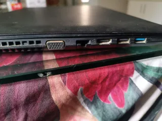 Portátil Lenovo Negro