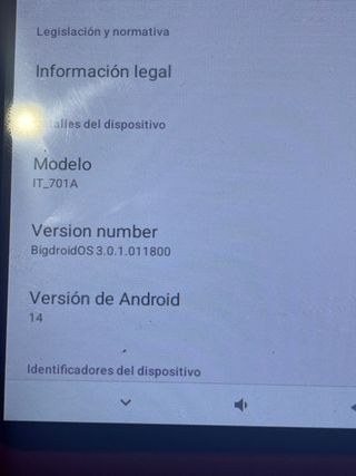 Tablet PC Negra con Funda Rosa