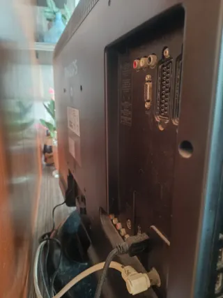 Televisión Philips Negra