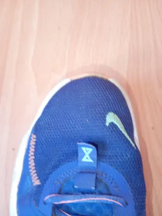 Zapatillas azules y rosas para mujer y hombre