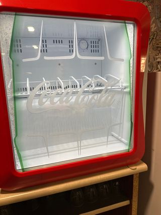 Vitrina Coca-Cola Roja y Transparente