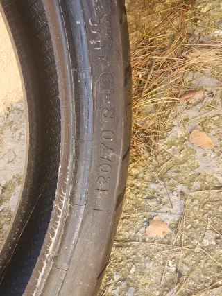 Neumáticos Continental R1200LC