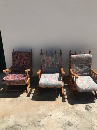 Gratis 3 Sillones de madera