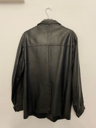 Chaqueta de cuero vintage negra