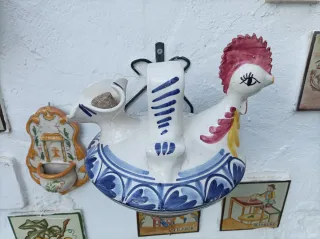 Botijo de cerámica decorado gallo