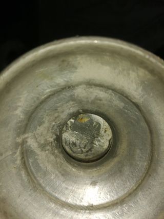 Jarra antiga em estanho