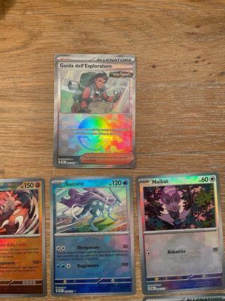 Carte Pokémon pokeball evoluzioni prismariche