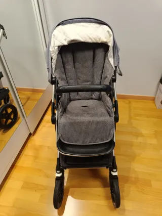 Capazo y Silla. Incluye porta paraguas y patín.