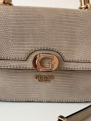 Bolso Guess Mini Satchel efecto lagarto