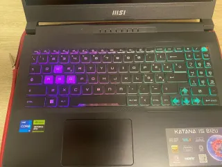 MSI Katana 15 B12U - Intel Core i7 RTX
