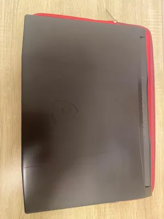 MSI Katana 15 B12U - Intel Core i7 RTX