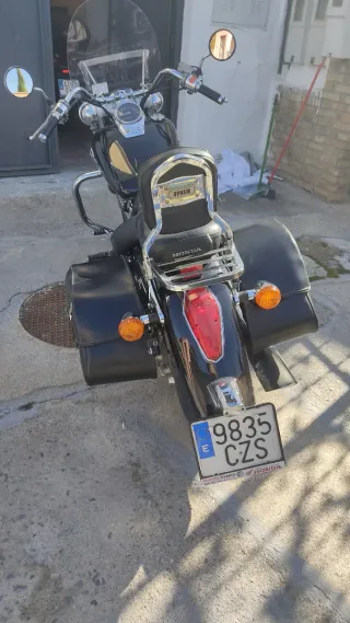 Honda Shadow 750 VF Custom