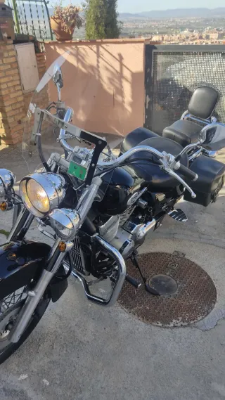 Honda Shadow 750 VF Custom