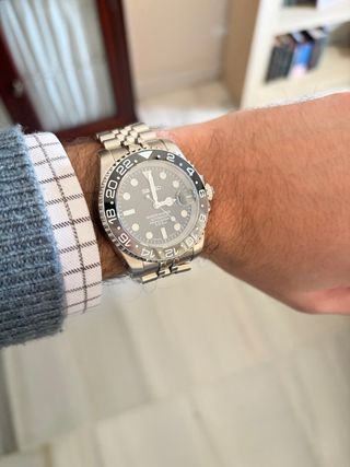 Reloj Seiko GMT Gris y Negro