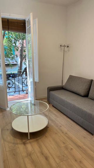 Mesa de centro cristal y metal