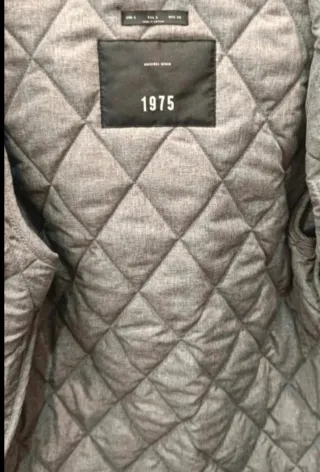 Chaqueta acolchada Zara Negra HombreChaqueta de ho