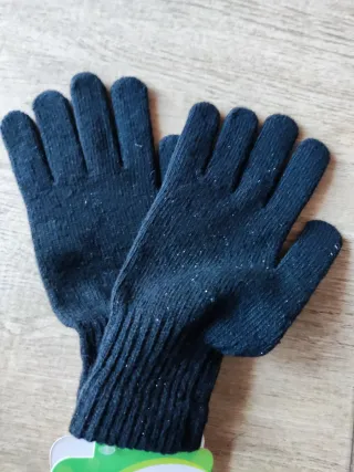 Guantes negros brillantes nuevo a estrenar
