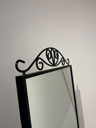 Espejo de pie Ikea KARMSUND Negro