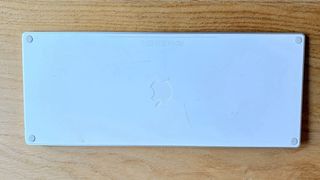 Teclado Apple Plata y Blanco