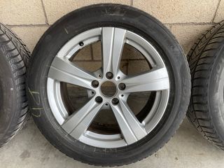 Llantas originales con neumáticos de invierno