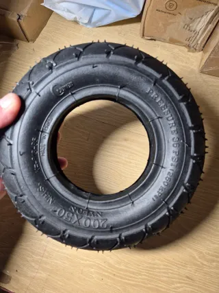 Neumático Sólido 200/50 Patinete Eléctrico