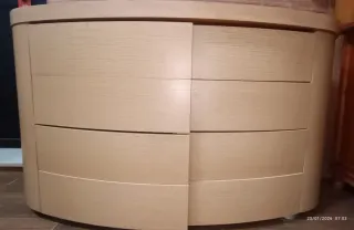 Cómoda ovalada 4 cajones madera