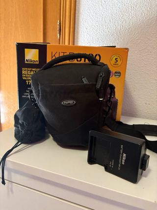 Cámara Nikon D3100 Kit + Accesorios
