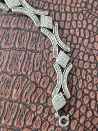 Pulsera de plata con circonitas