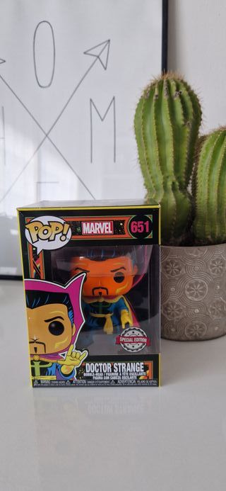 Funko Pop Marvel Doctor Strange 651 Black Light