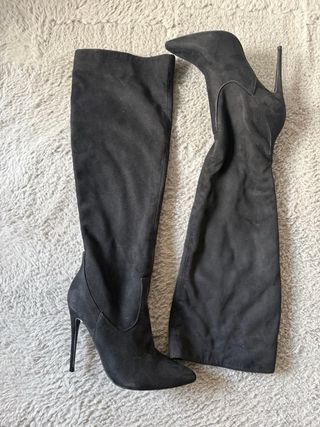 Stivali scamosciati alti neri