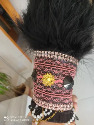 Disfraz Carnaval Gorro con luces. Falda Muñequera