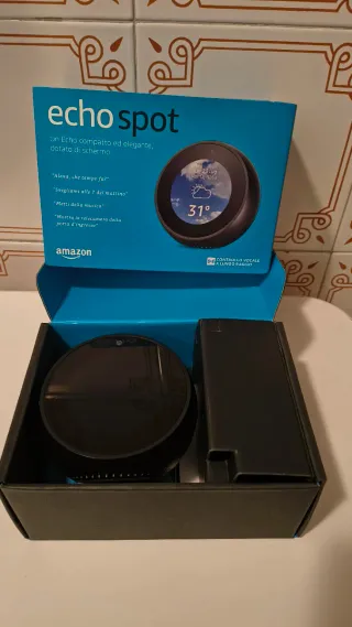 Amazon Echo Spot - Altoparlante Intelligente