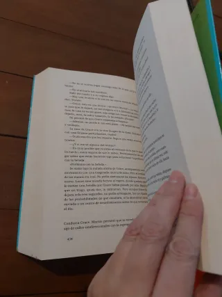 Un tipo encantador/ This Charming Man (Spanish ...