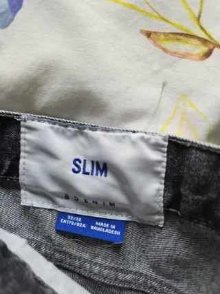 Vaqueros hombre gris marengo