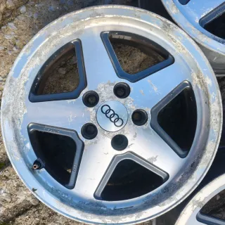 5 llantas Audi Coupe S2