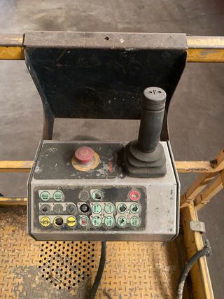 Elevador Tijera Eléctrico 12m