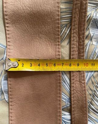 Cinturón de cuero ajustable