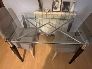 Mesa Comedor Cristal Combinada y sillas