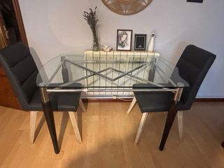 Mesa Comedor Cristal Combinada y sillas