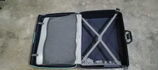 Maleta Samsonite Azul con Ruedas