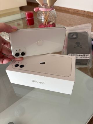 iPhone 11 Blanco 256 GB + Extras